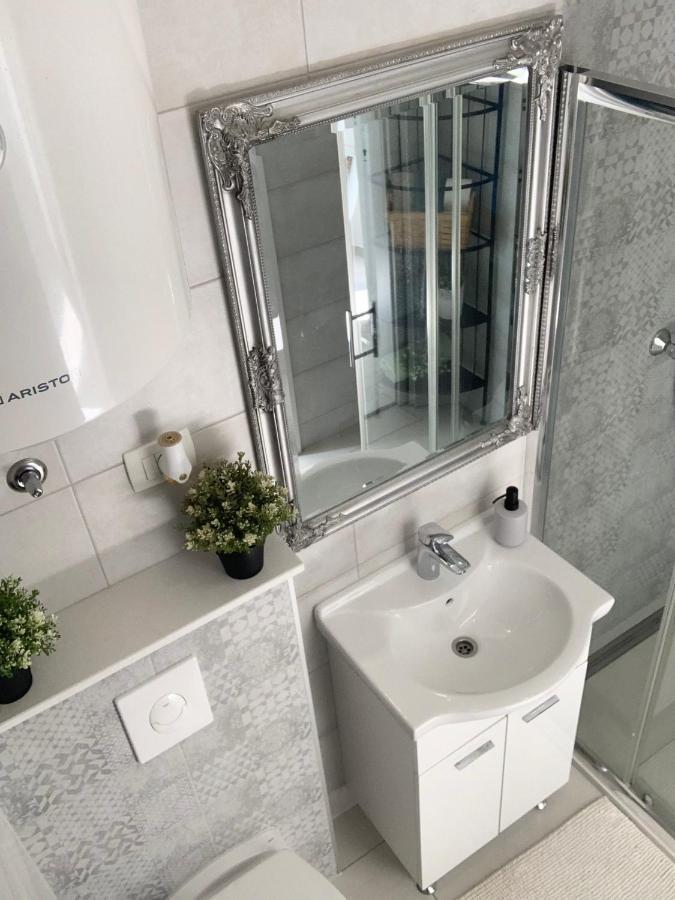 Apartment Ana Sea View Makarska Esterno foto