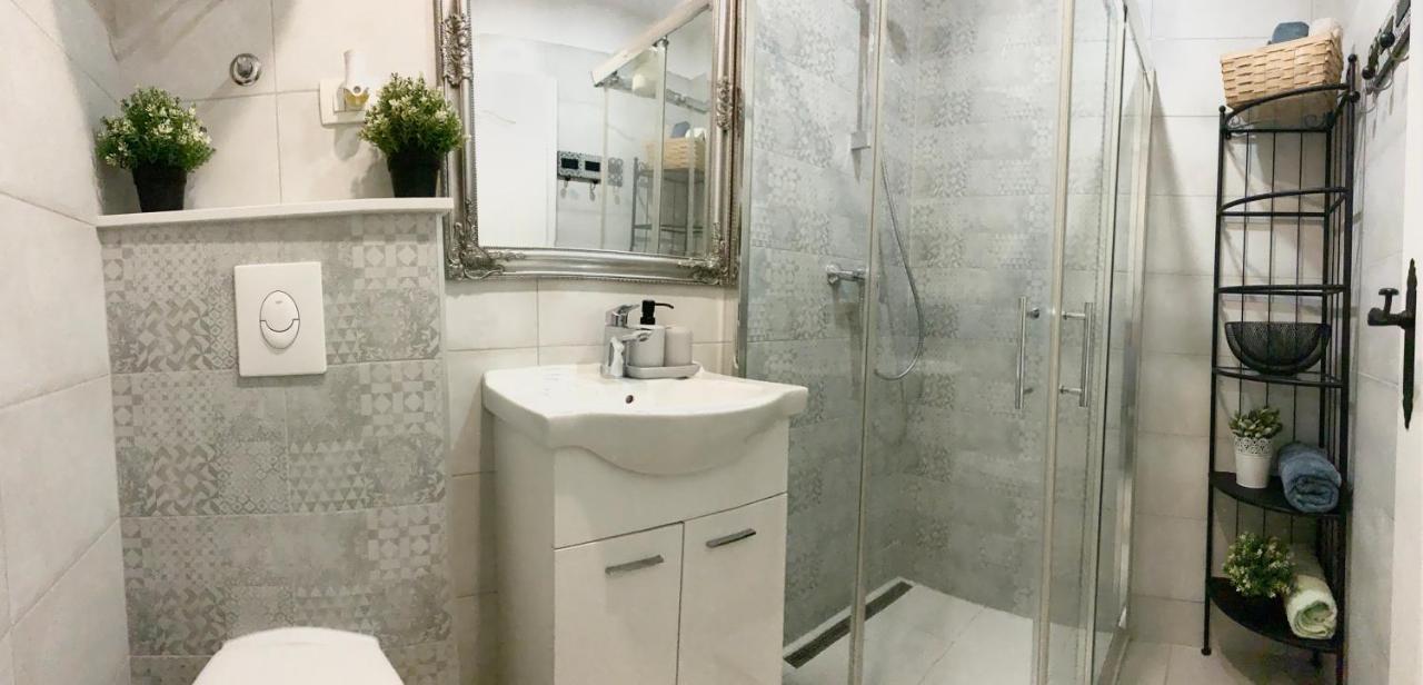 Apartment Ana Sea View Makarska Esterno foto