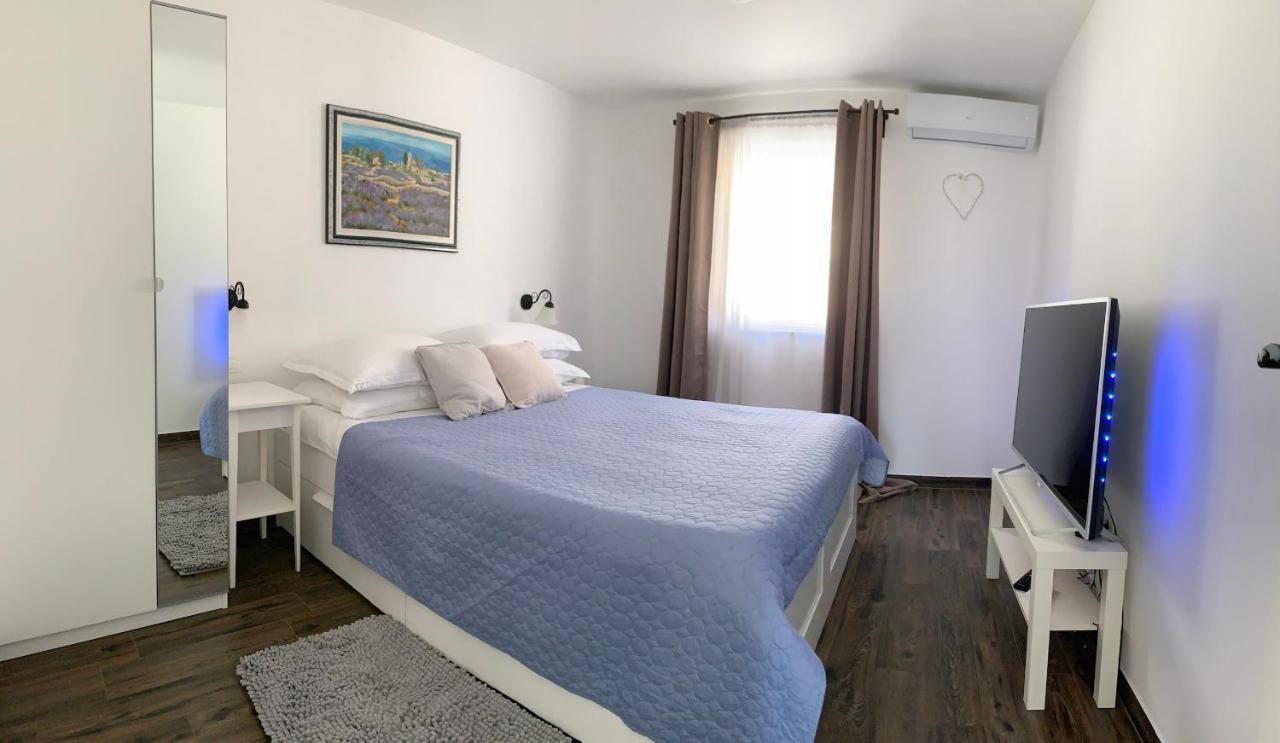 Apartment Ana Sea View Makarska Esterno foto