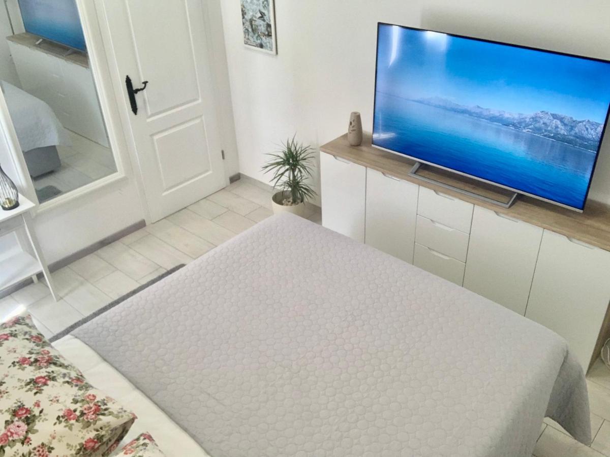 Apartment Ana Sea View Makarska Esterno foto